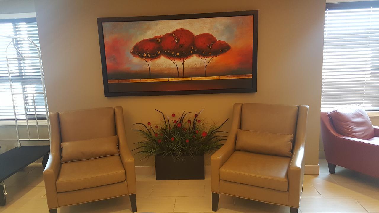 Microtel Inn & Suites By Wyndham Whitecourt Exteriör bild